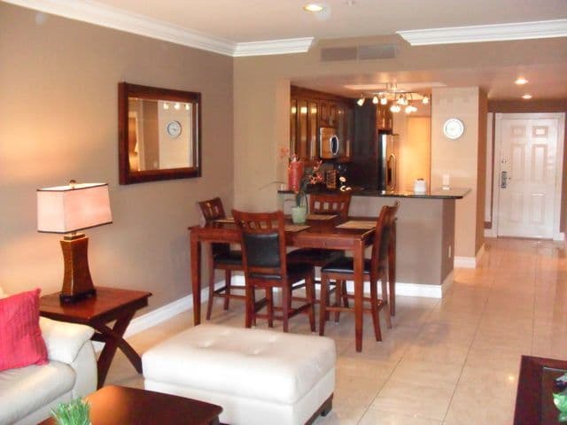 Las Vegas Condo: 220 E. Flamingo Rd.