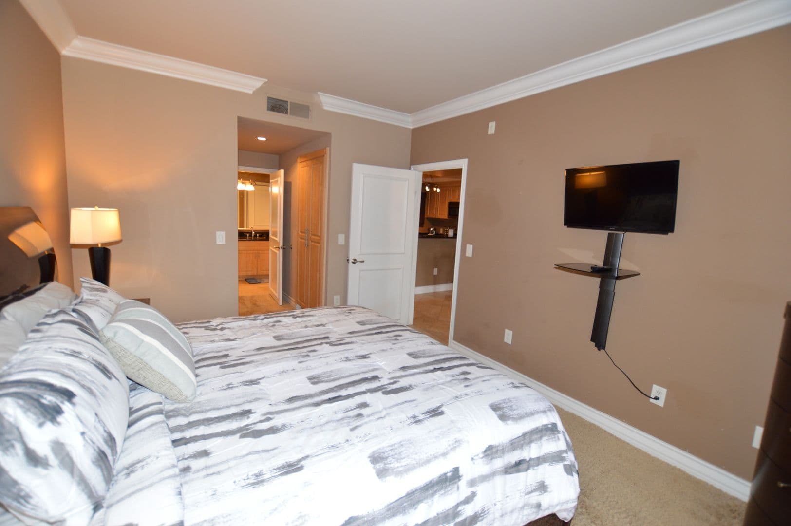 Las Vegas Condo: 210 E. Flamingo Rd.