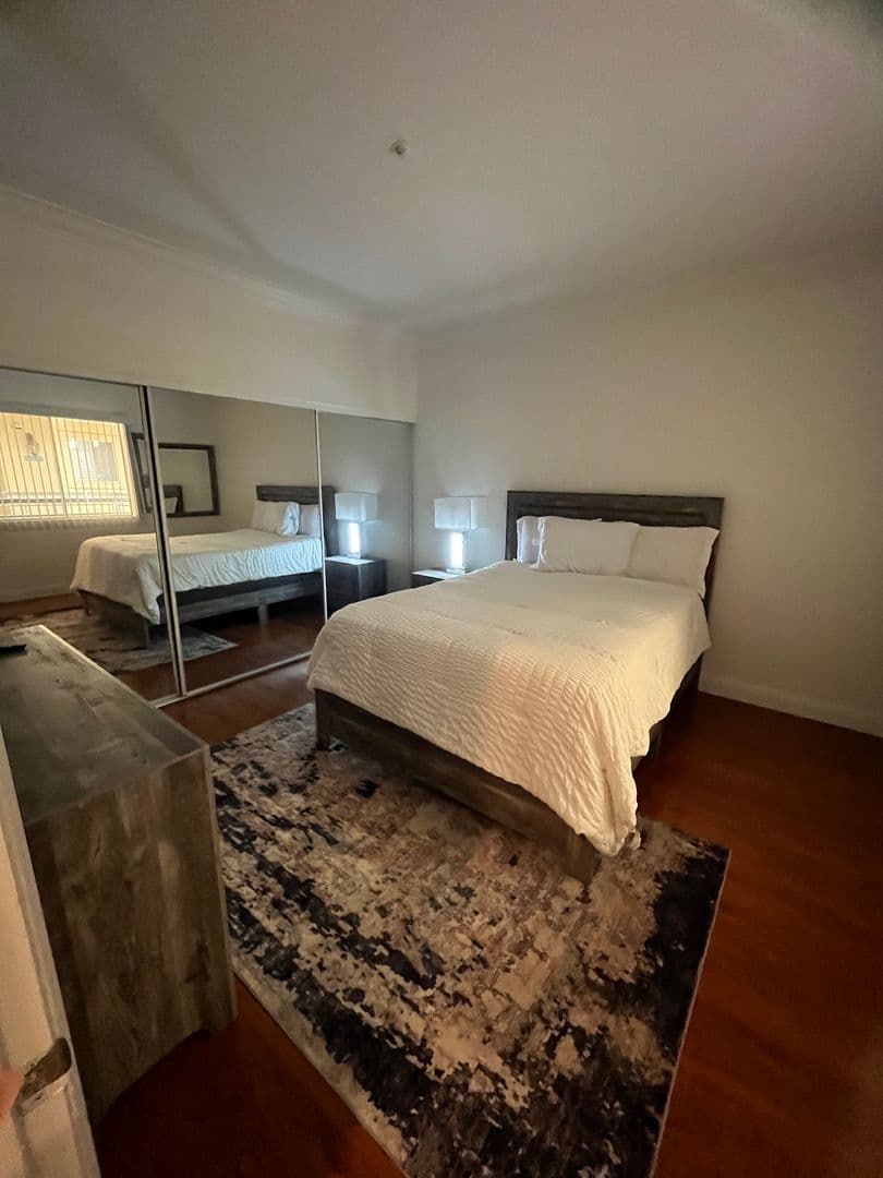 Las Vegas Condo: 220 E Flamingo Rd #229