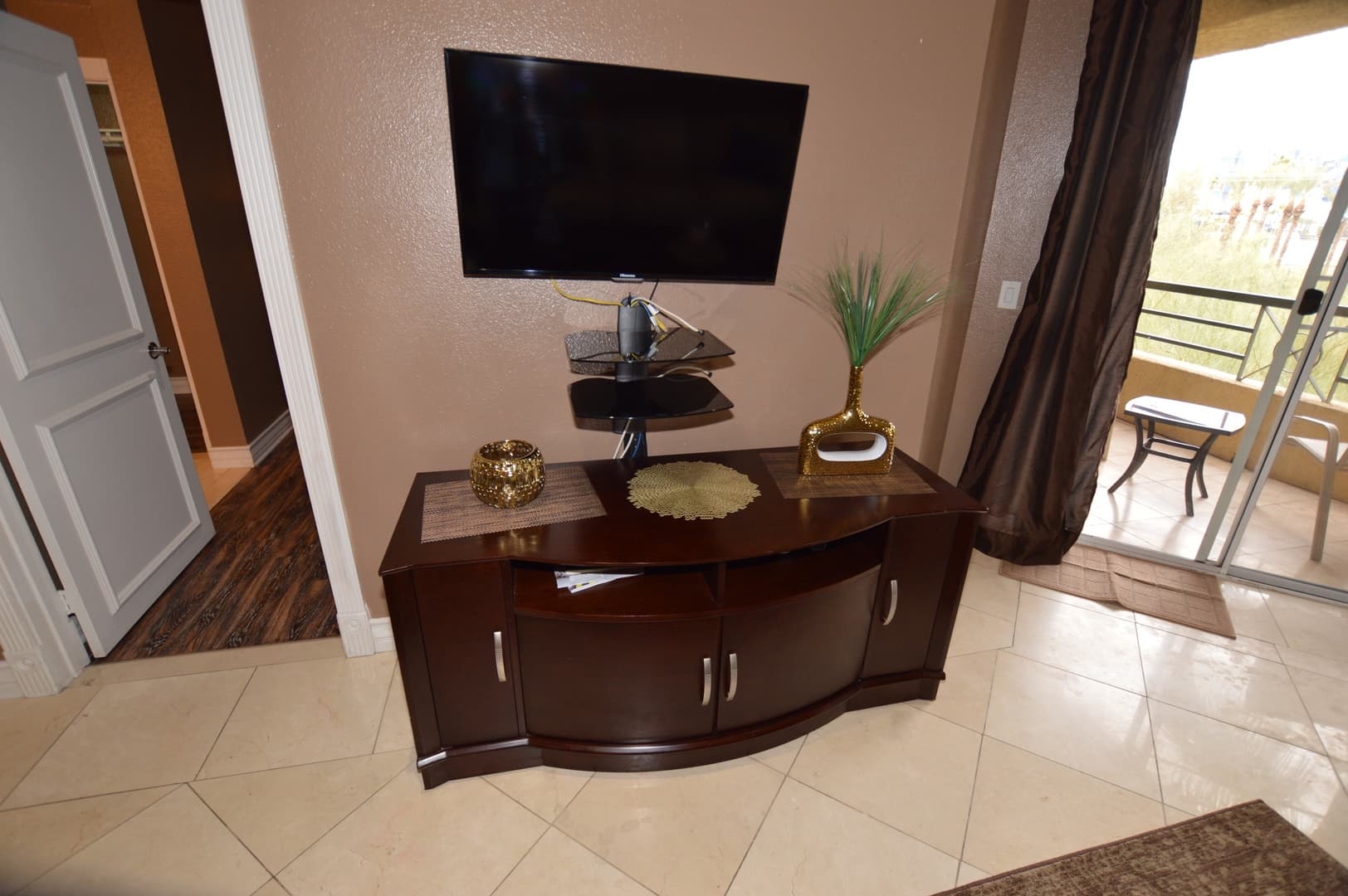 Las Vegas Condo: 210 E. Flamingo Rd #315