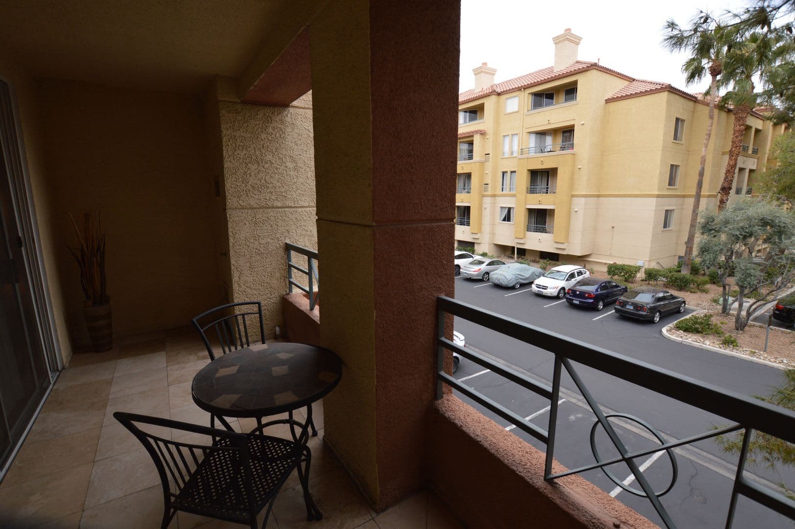 Las Vegas Condo: 260 E. Flamingo Rd. #210