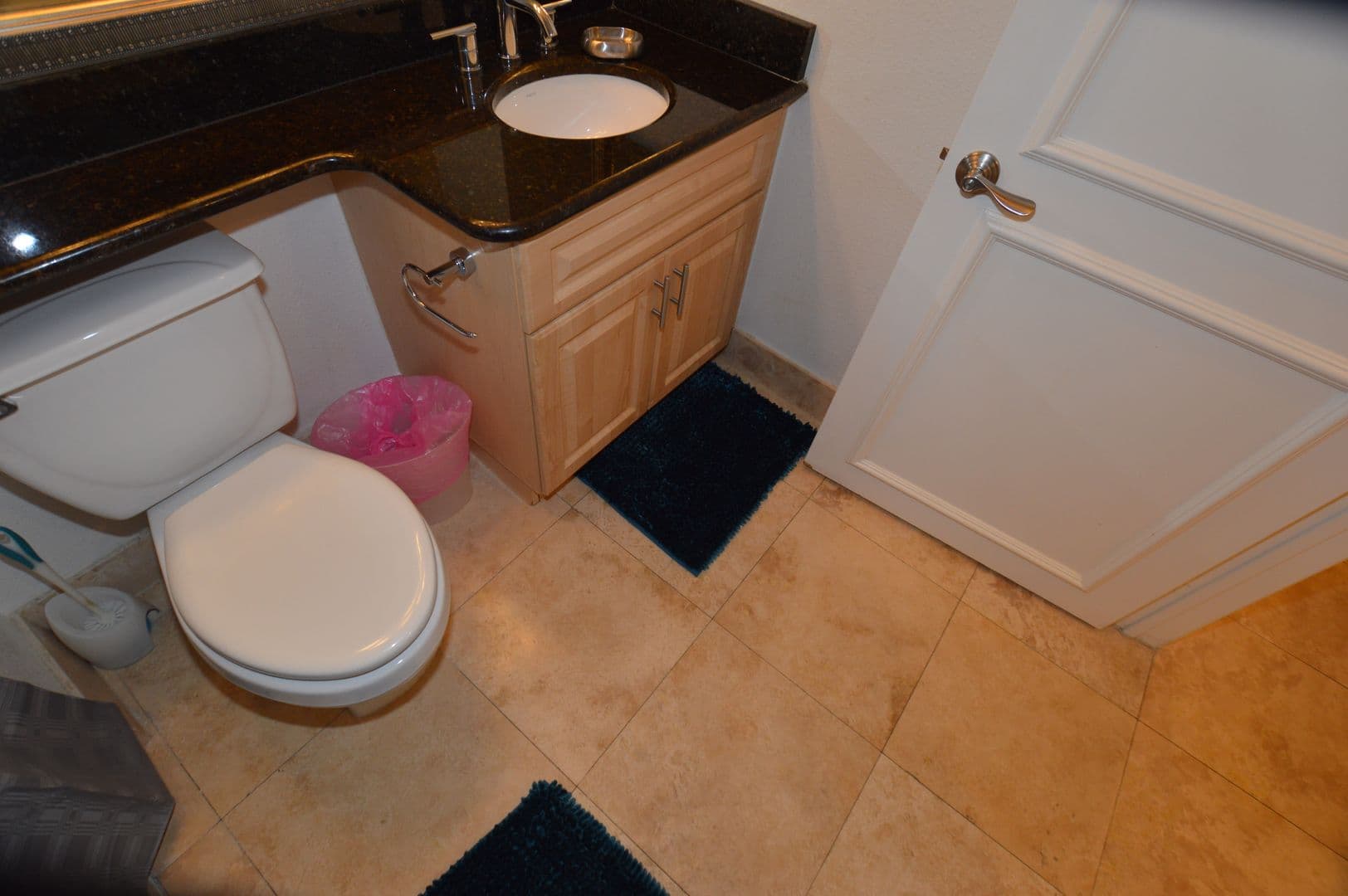 Las Vegas Condo: 260 E. Flamingo Rd. #210