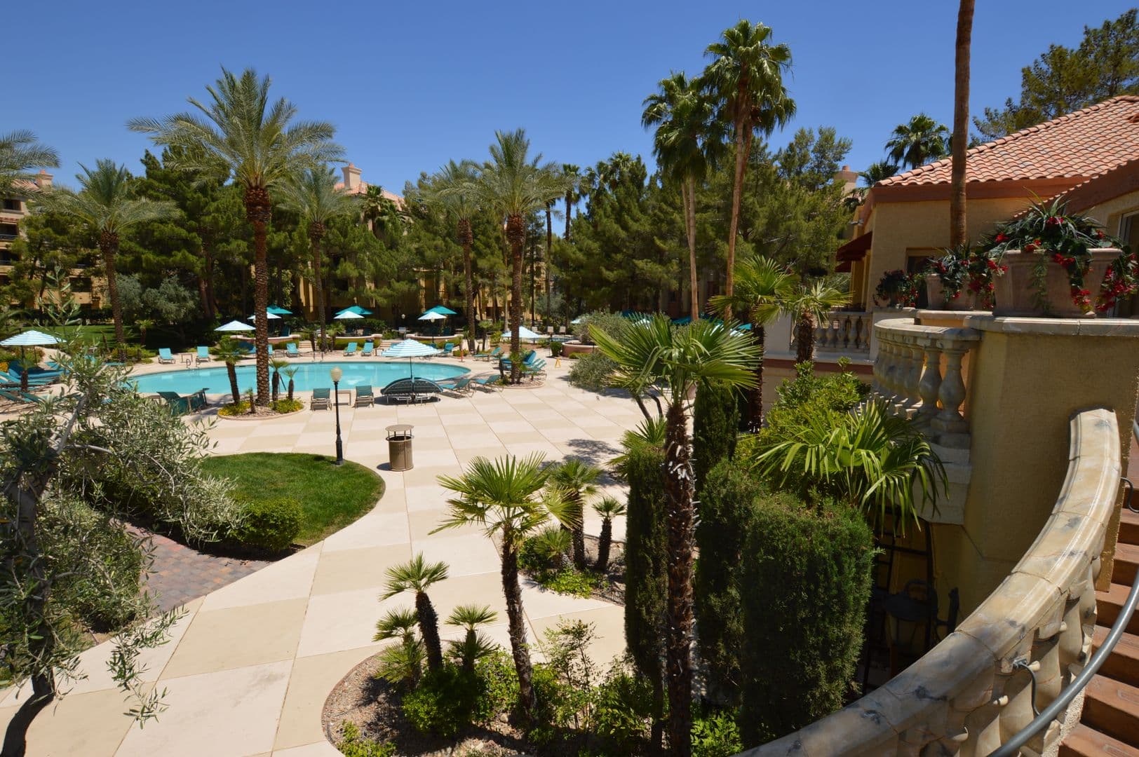 Las Vegas Condo: 230 E Flamingo Rd