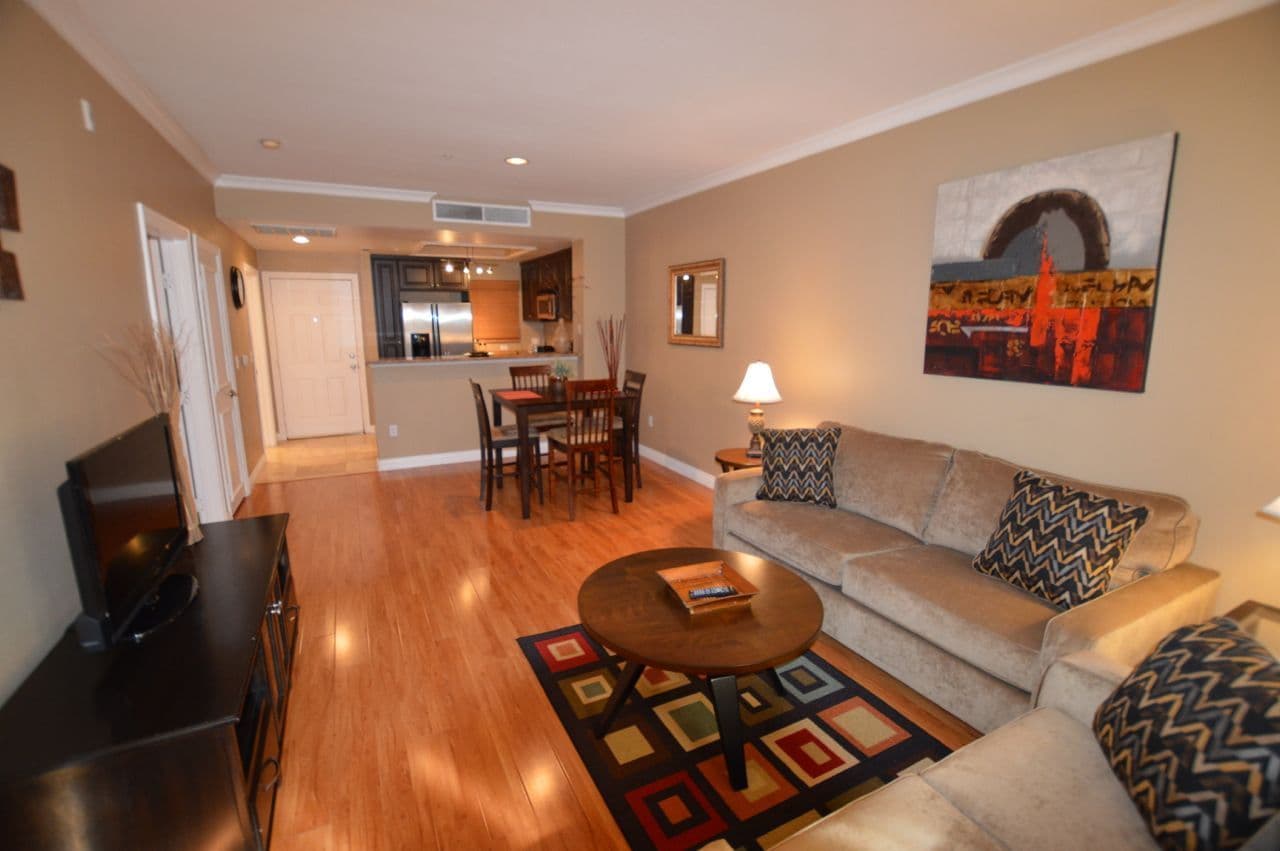 Las Vegas Condo: 260 E. Flamingo Rd. #335