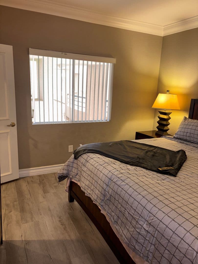 Las Vegas Condo: 220 E. Flamingo Rd.