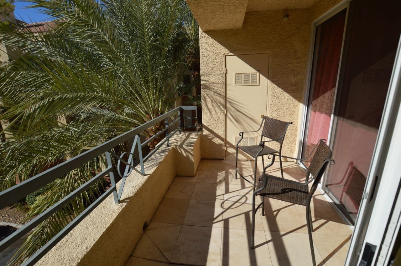 Las Vegas Condo: 260 E. Flamingo Rd. #335