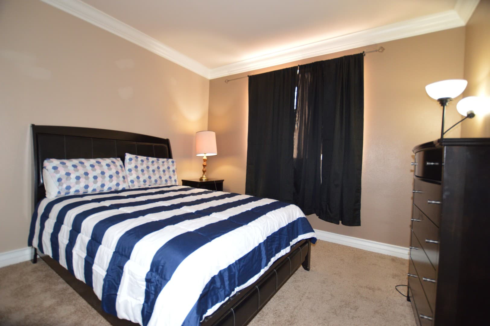 Las Vegas Condo: 230 E. Flamingo Rd. #137