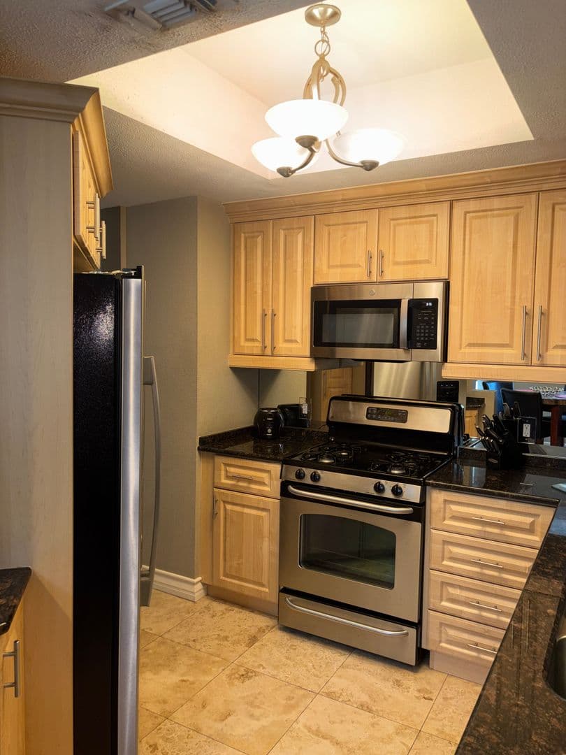 Las Vegas Condo: 220 E. Flamingo Rd.