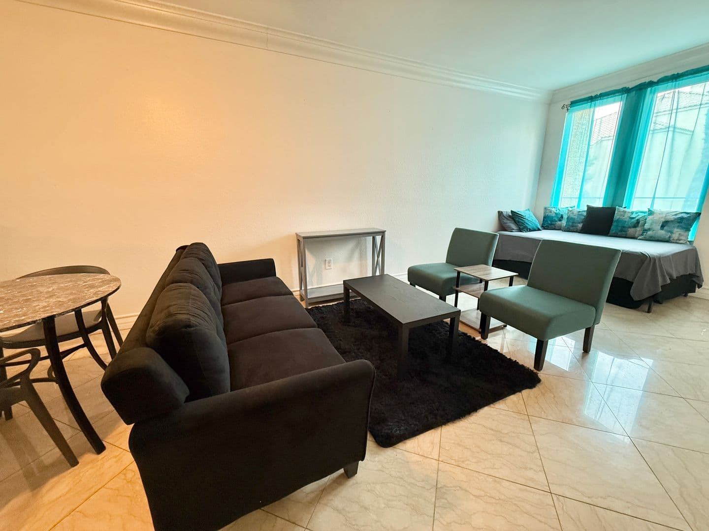 Las Vegas Condo: 270 E. Flamingo Rd.