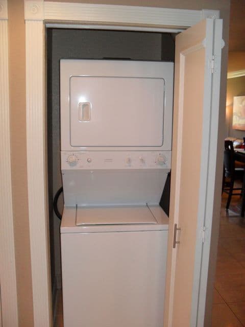 Las Vegas Condo: 220 E. Flamingo Rd.