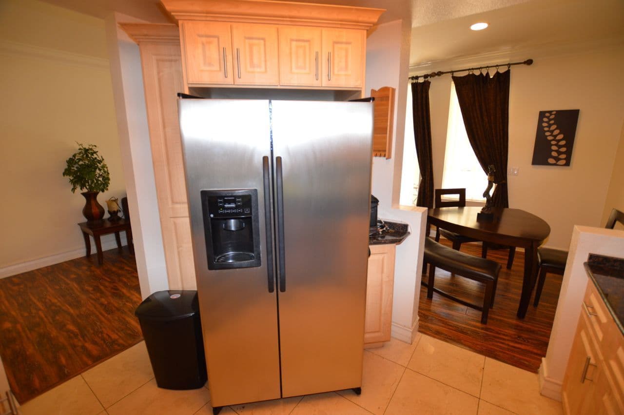 Las Vegas House: 230 E. Flamingo Rd #129