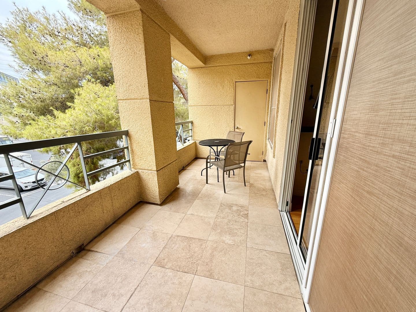 Las Vegas Condo: 230 E. Flamingo Rd.