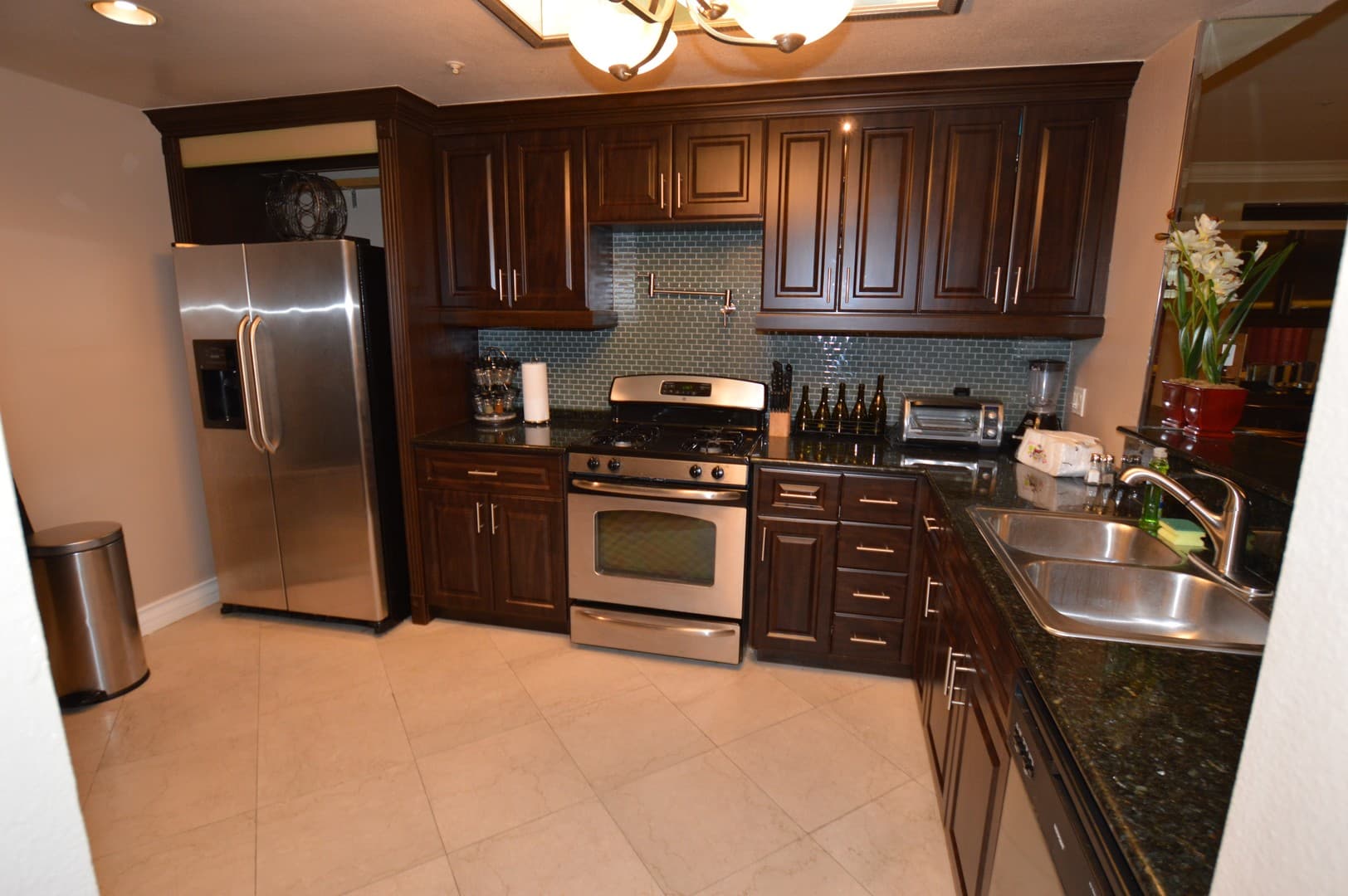 Las Vegas Condo: 230 E. Flamingo Rd. #137