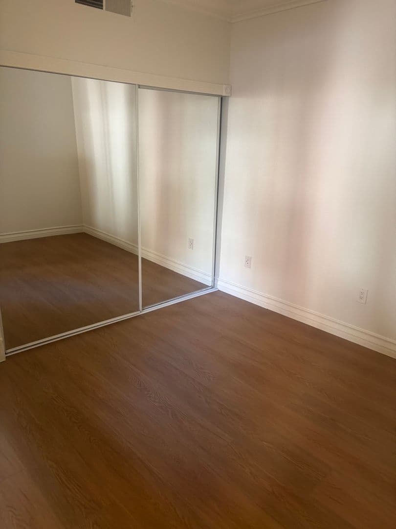 Las Vegas Condo: 210 E. Flamingo Rd.