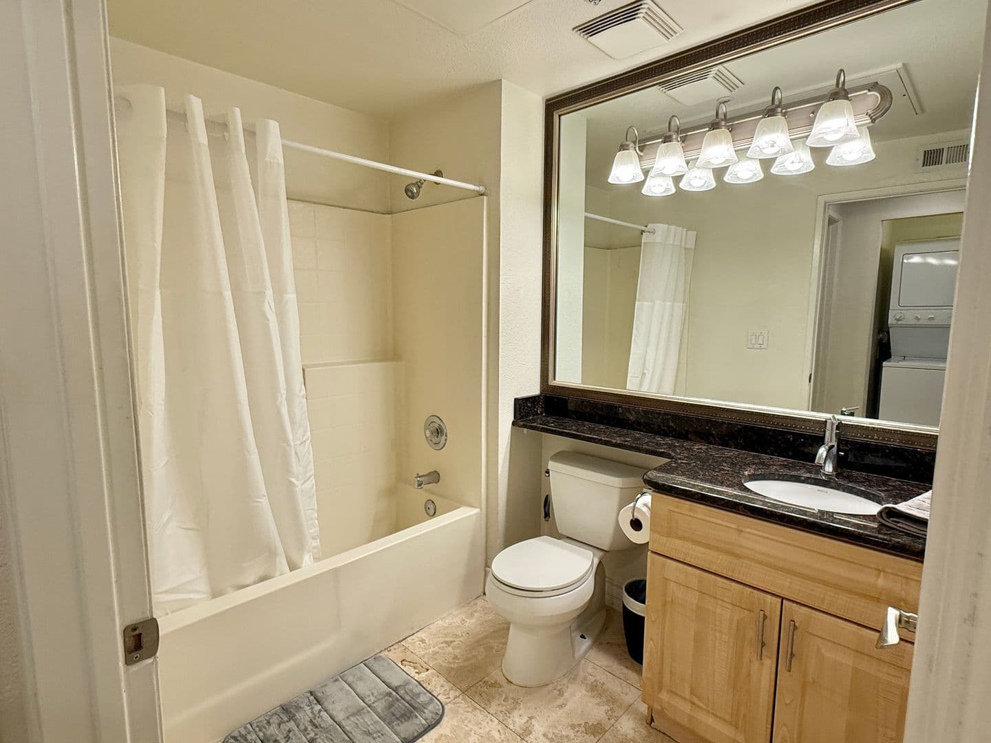 Las Vegas Condo: 230 E. Flamingo Rd.