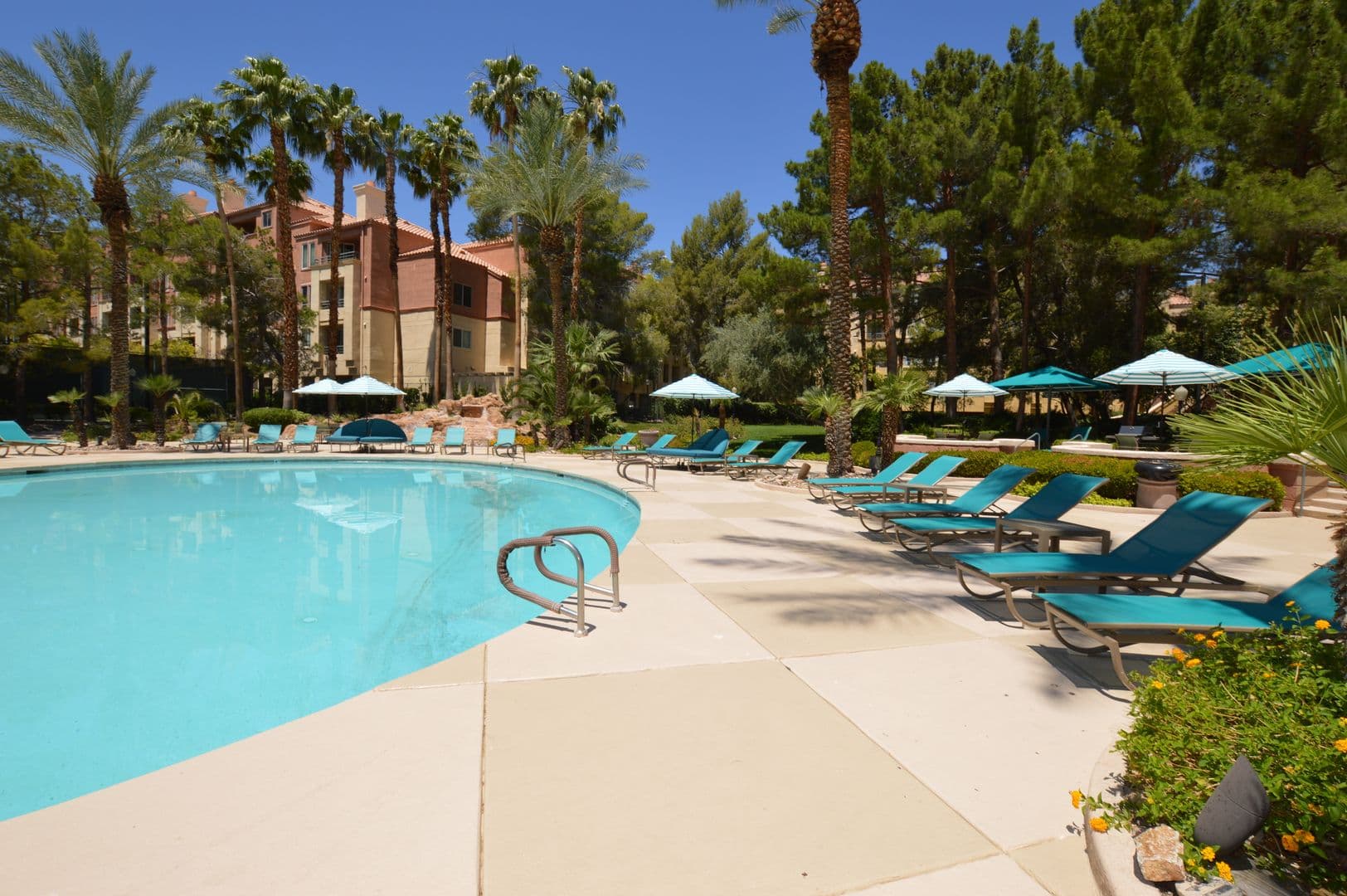 Las Vegas Condo: 230 E Flamingo Rd