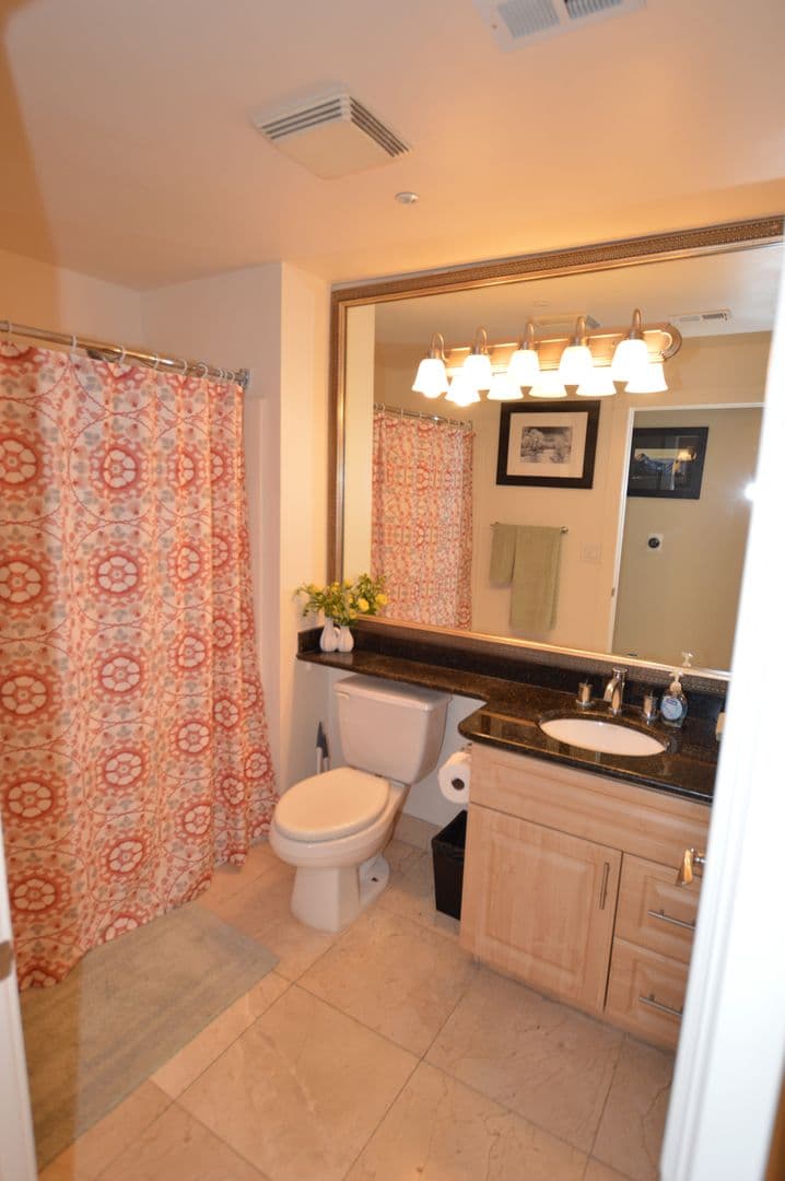 Las Vegas Condo: 230 E Flamingo Rd