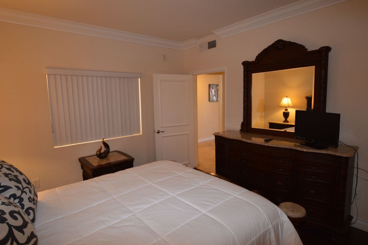 Las Vegas Condo: 260 E. Flamingo Rd.