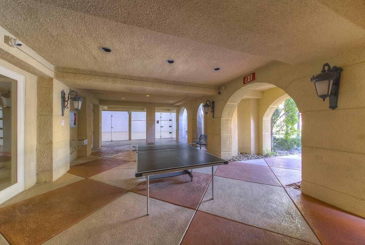 Las Vegas Condo: 260 E. Flamingo Rd. #210