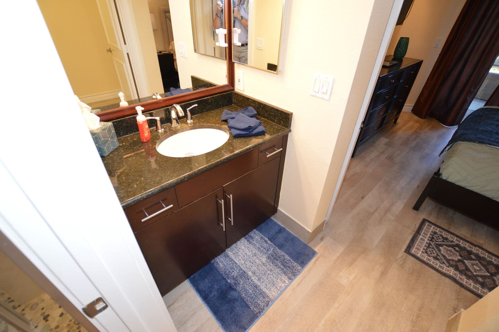 Las Vegas Condo: 270 E. Flamingo Rd. #312