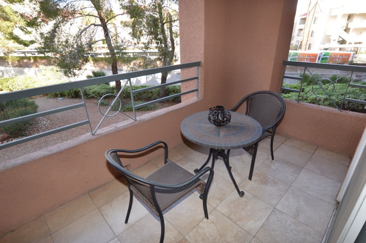 Las Vegas Condo: 260 E. Flamingo Rd.