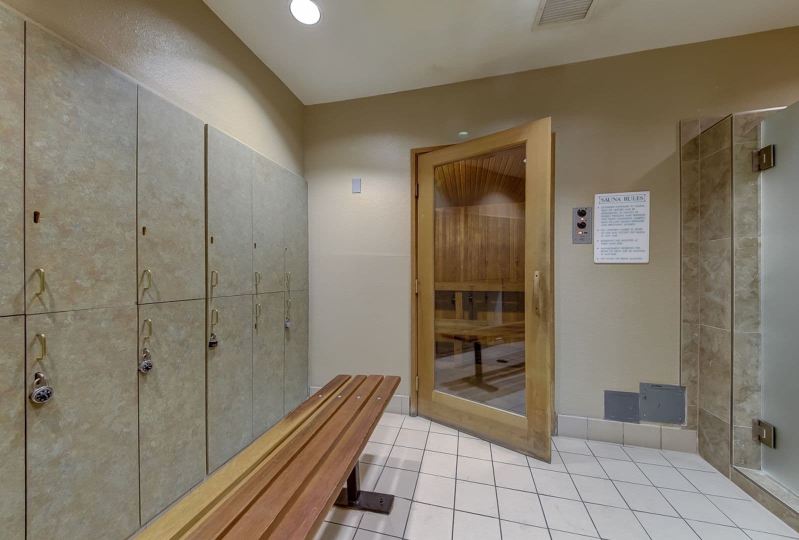Las Vegas Condo: 270 E. Flamingo Rd. #312