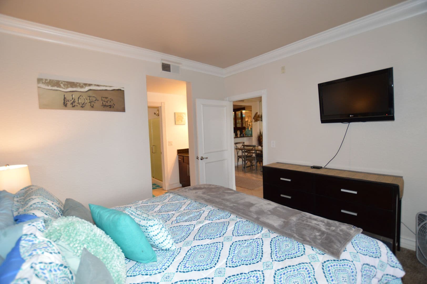 Las Vegas Condo: 270 E. Flamingo Rd #223