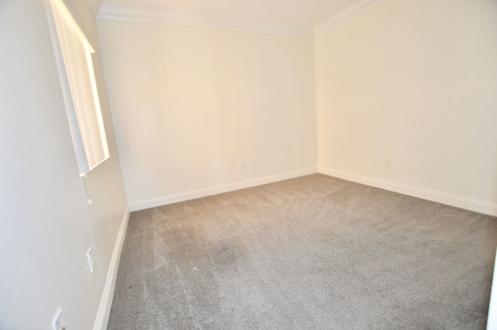 Las Vegas Condo: 220 E. Flamingo Rd. #313