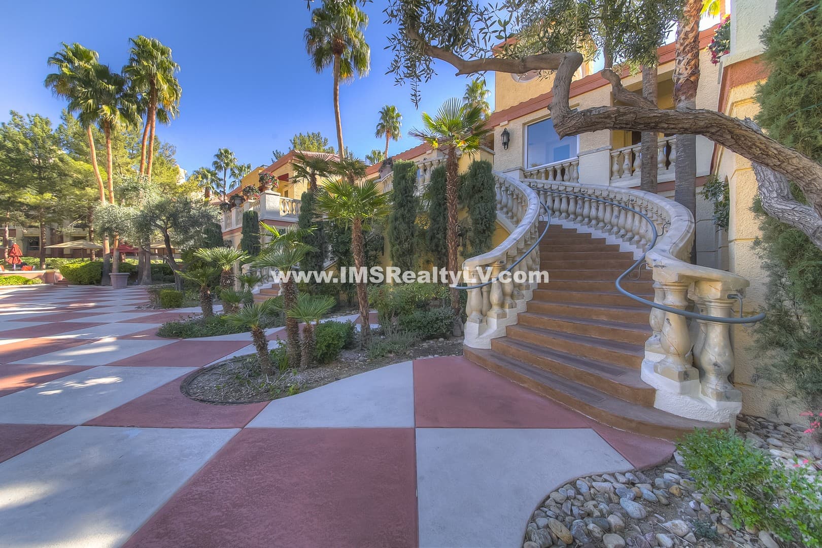 Las Vegas Condo: 230 E. Flamingo Rd. #137