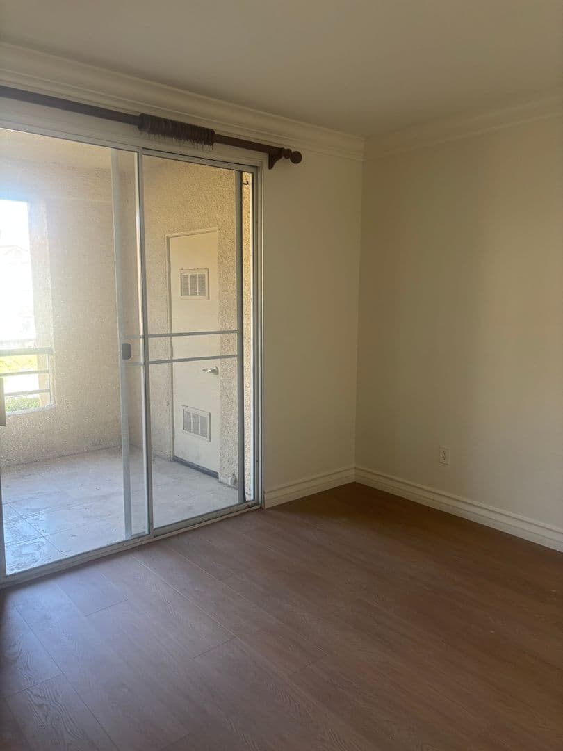 Las Vegas Condo: 210 E. Flamingo Rd.