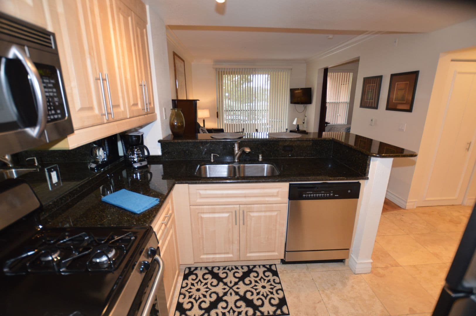 Las Vegas Condo: 260 E. Flamingo Rd. #210