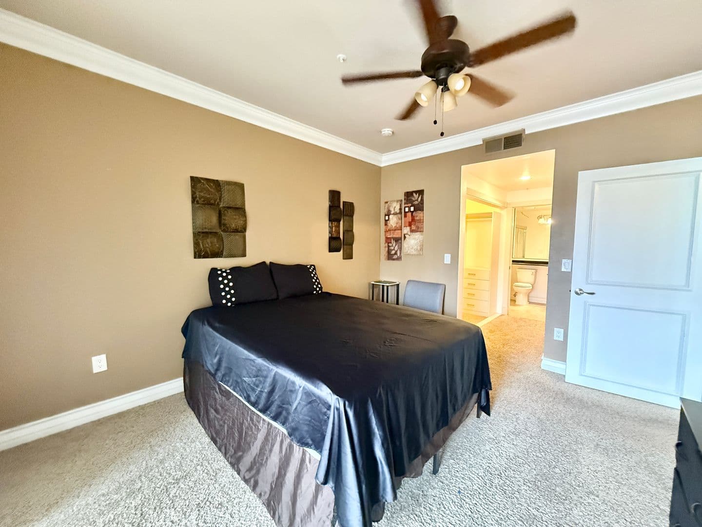 Las Vegas Condo: 270 E. Flamingo Rd.