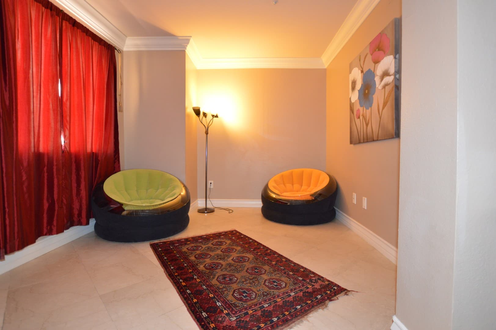 Las Vegas Condo: 230 E. Flamingo Rd. #137