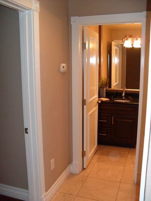 Las Vegas Condo: 220 E. Flamingo Rd.