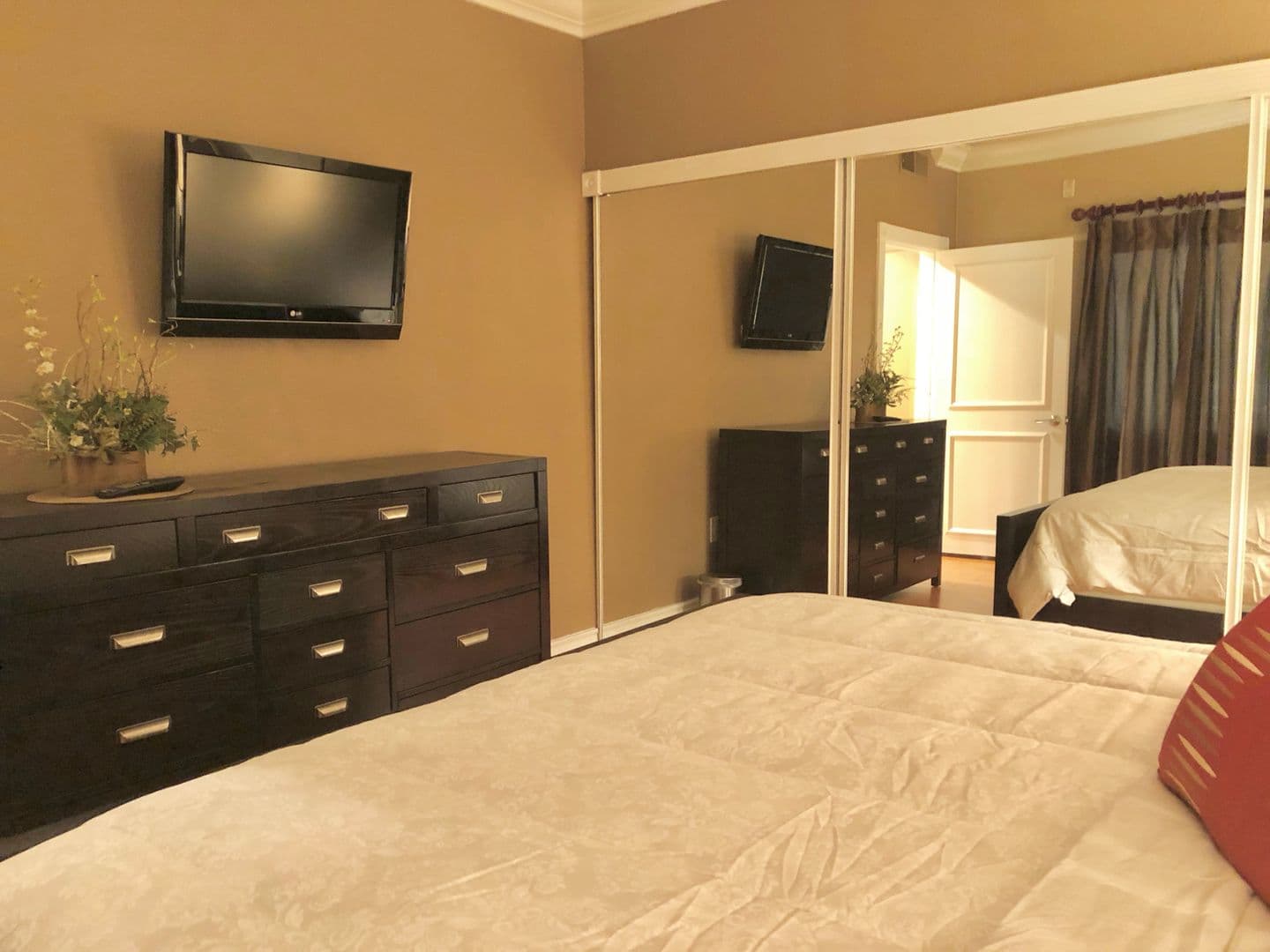 Las Vegas Condo: 270 E. Flamingo Rd