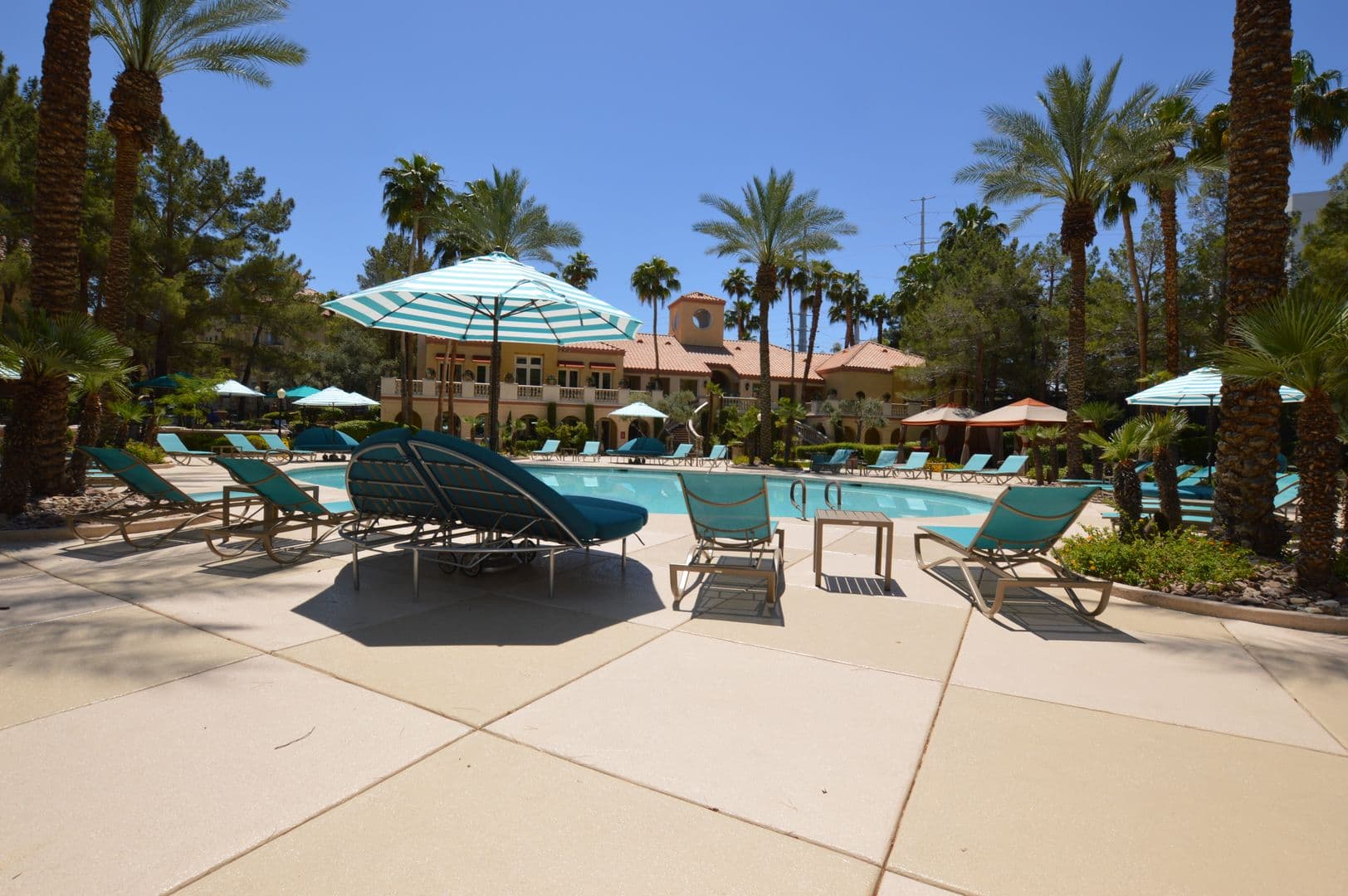 Las Vegas Condo: 210 E. Flamingo Rd.