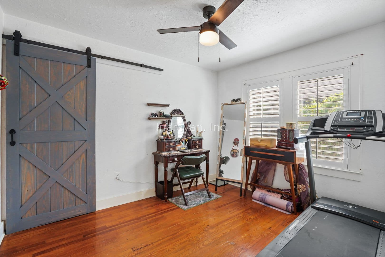 Maitland Apartment: 245 Orange Pl
