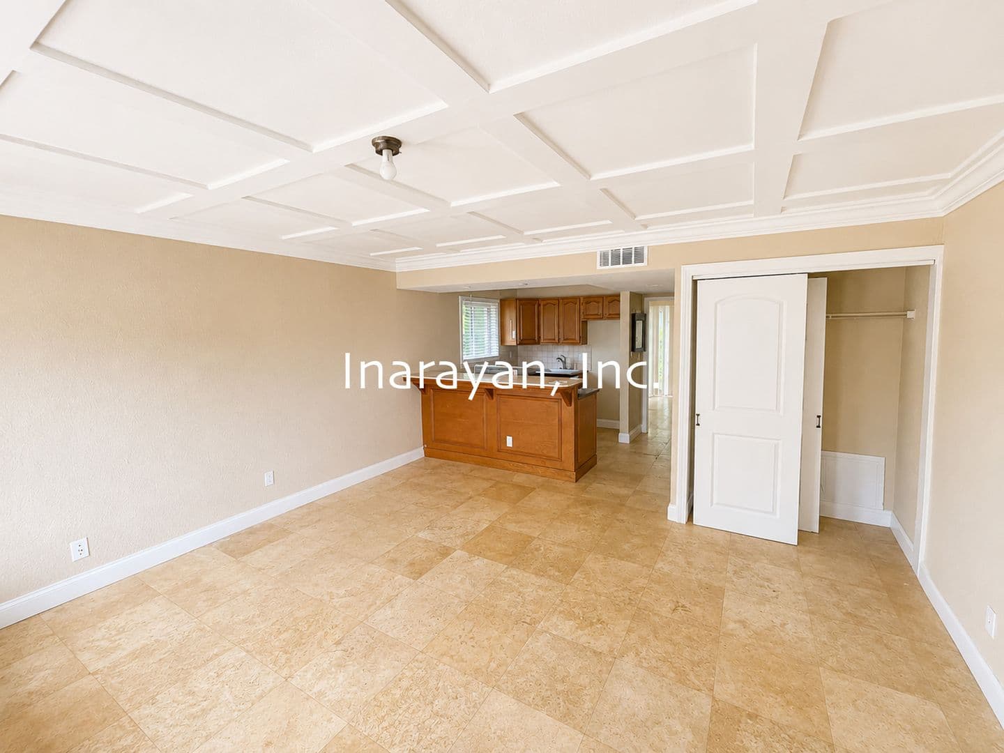 Daytona Beach Apartment: 115 Kingston Ave