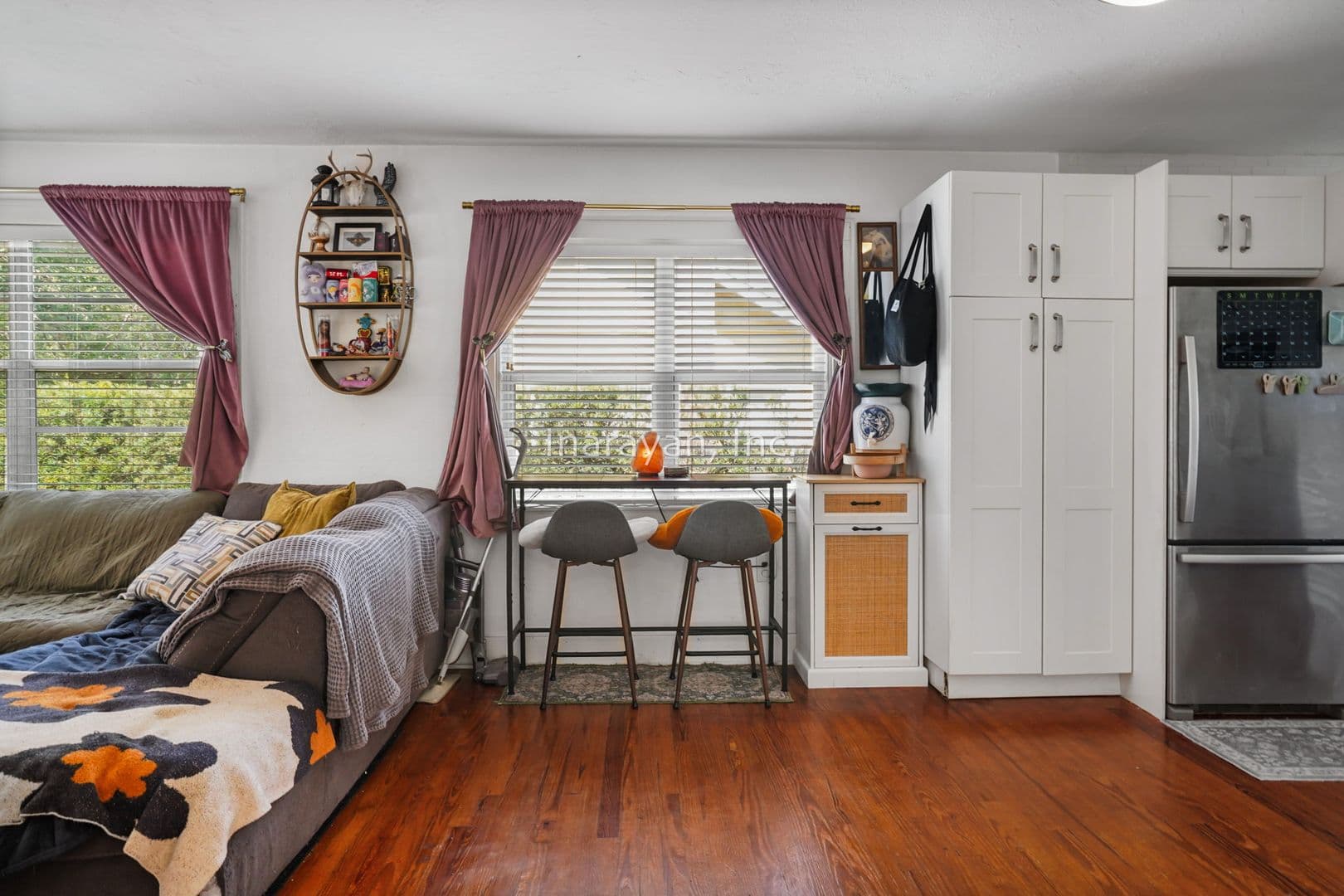 Maitland Apartment: 245 Orange Pl