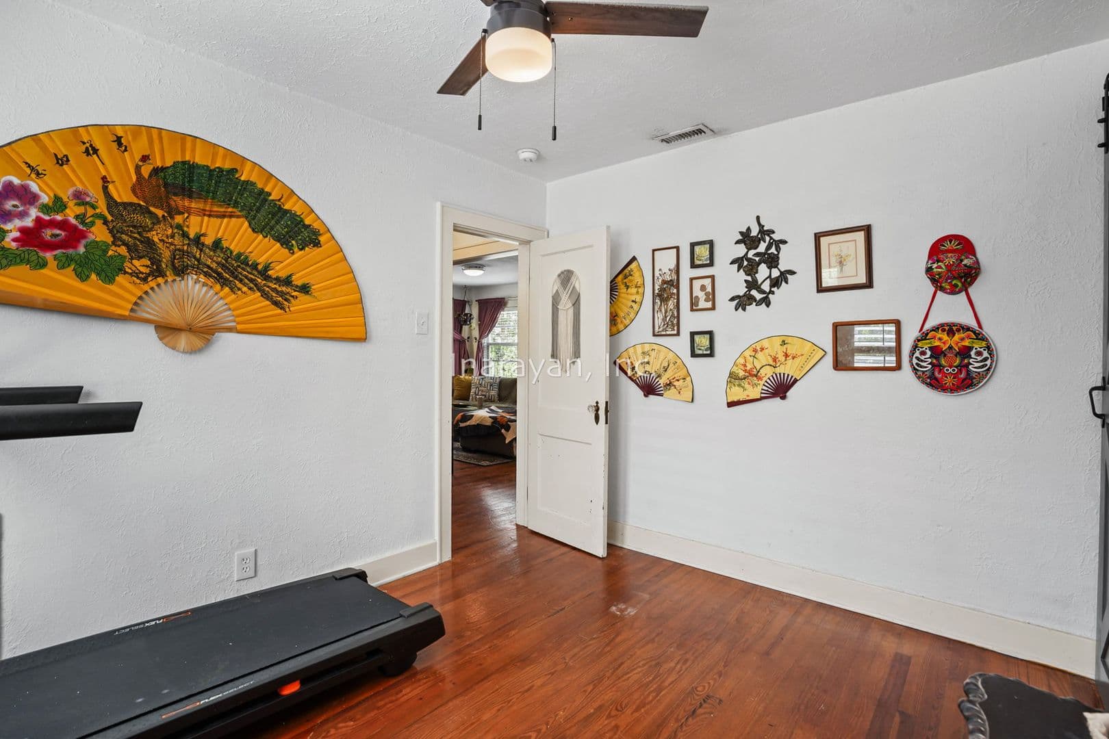 Maitland Apartment: 245 Orange Pl
