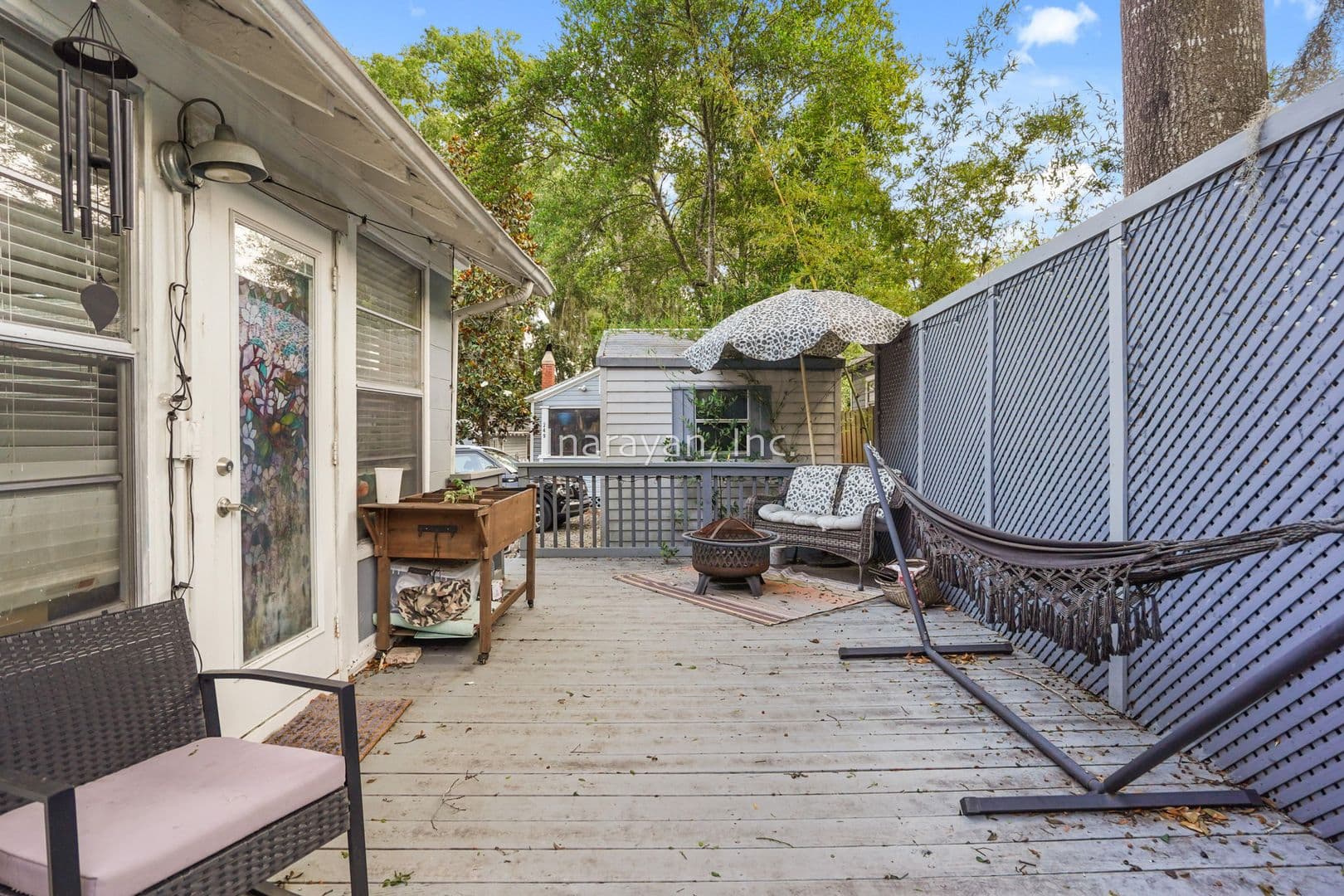 Maitland Apartment: 245 Orange Pl