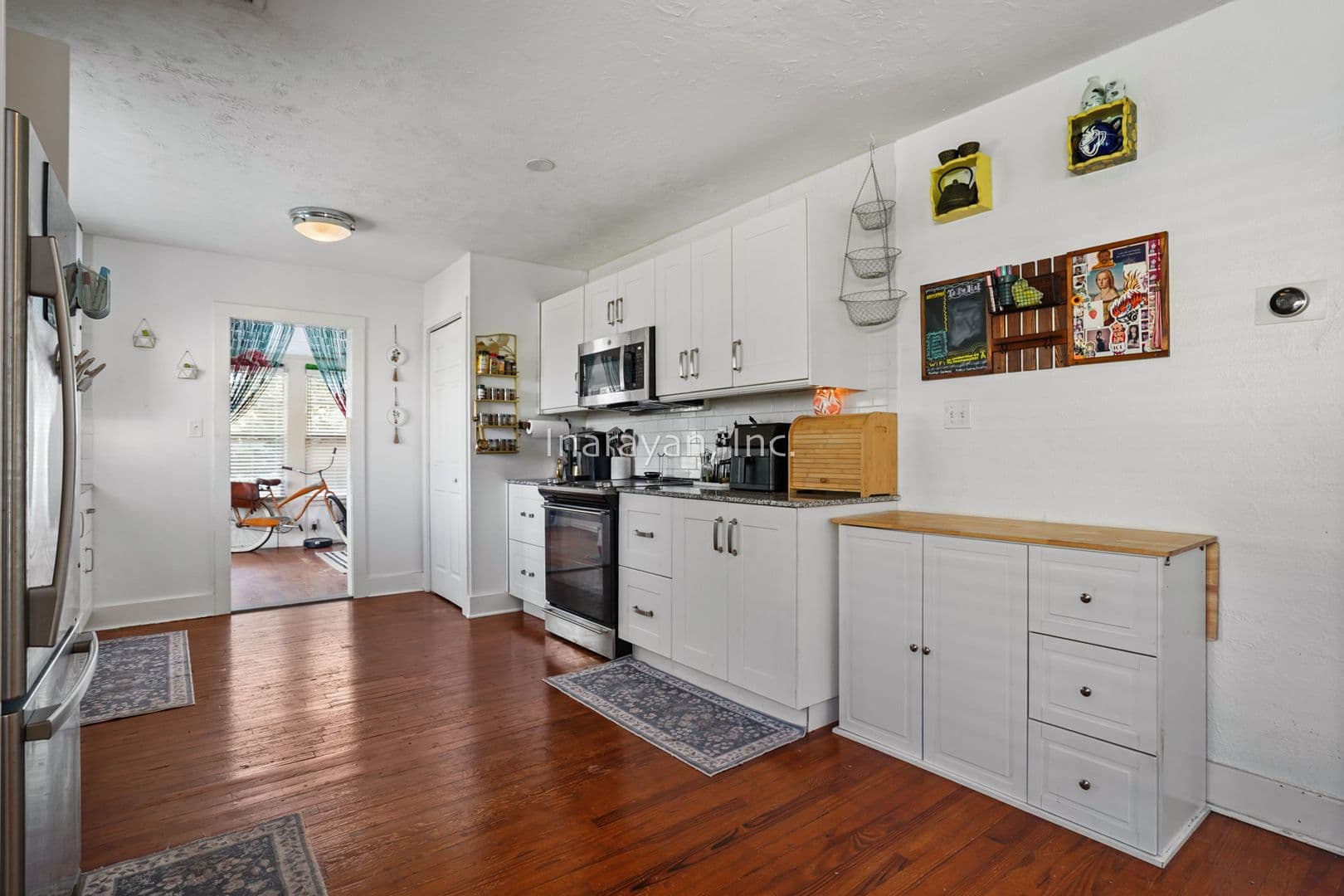 Maitland Apartment: 245 Orange Pl
