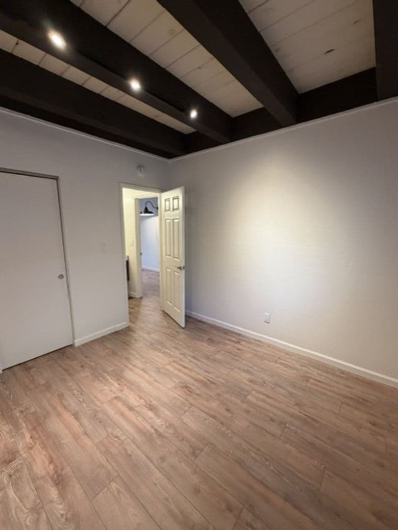 Incline Village House: 949 Harold Dr