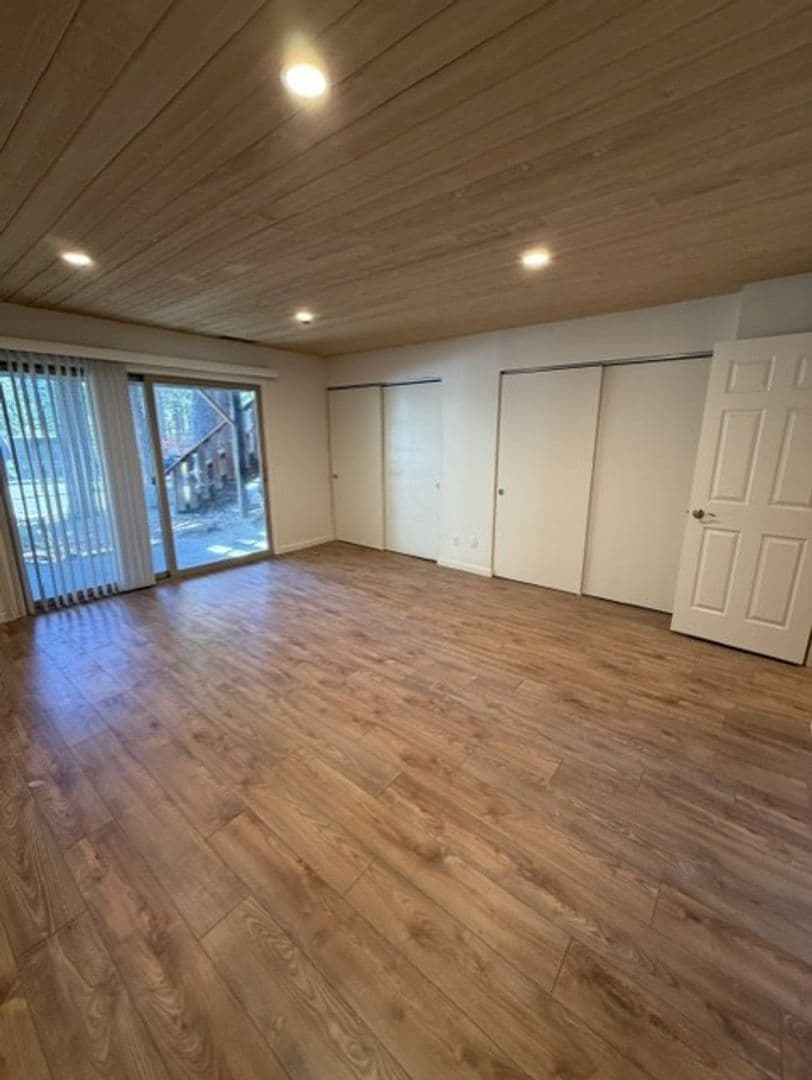 Incline Village House: 949 Harold Dr
