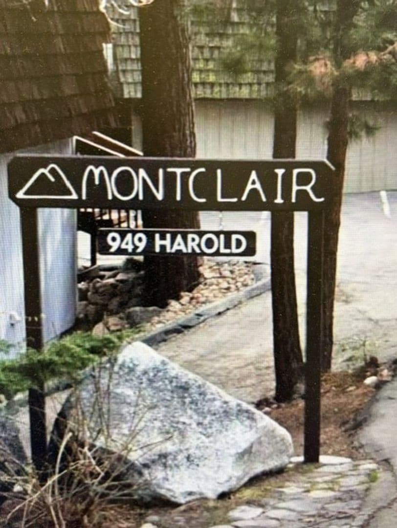Incline Village House: 949 Harold Dr