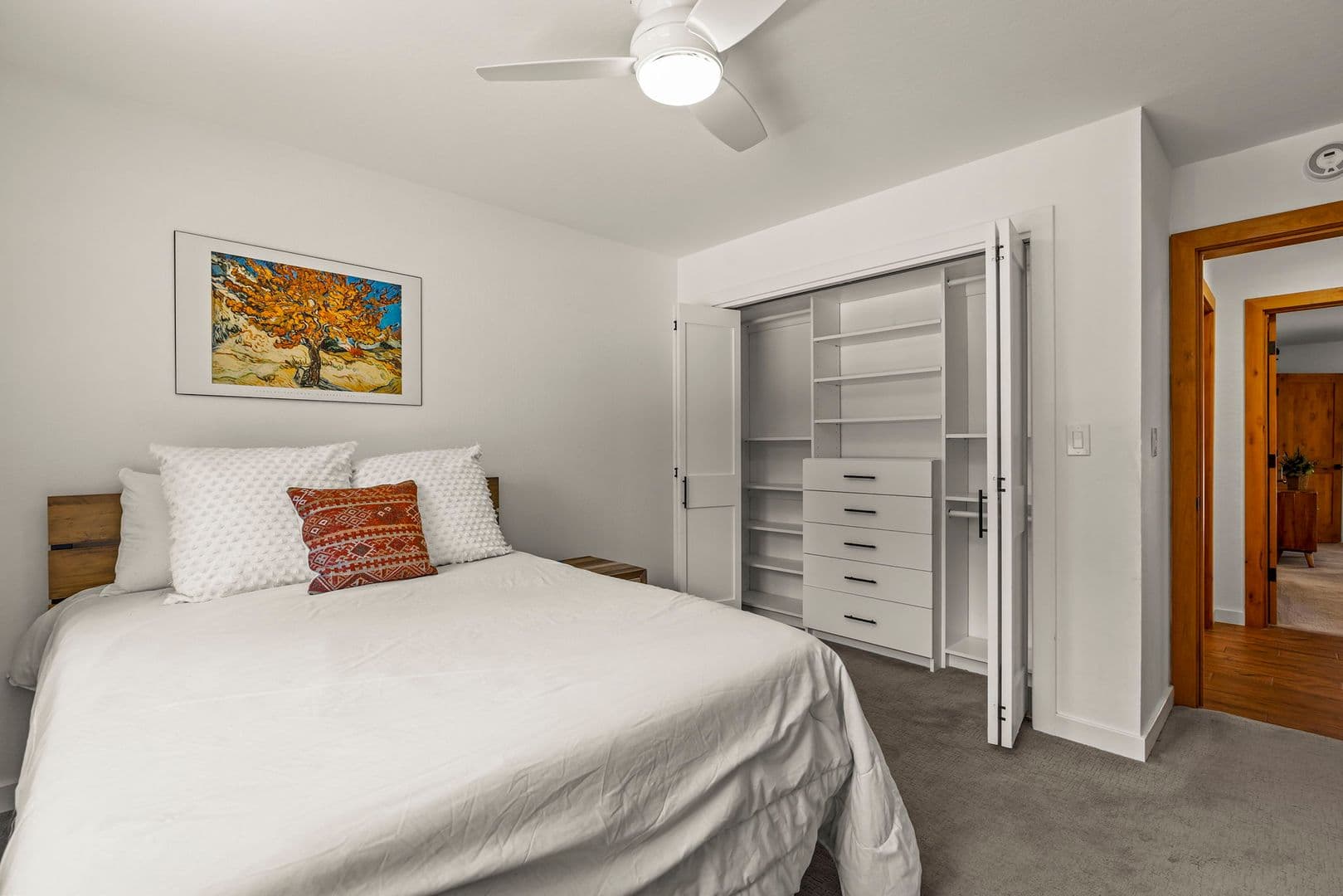 Incline Village House: 900 Donna