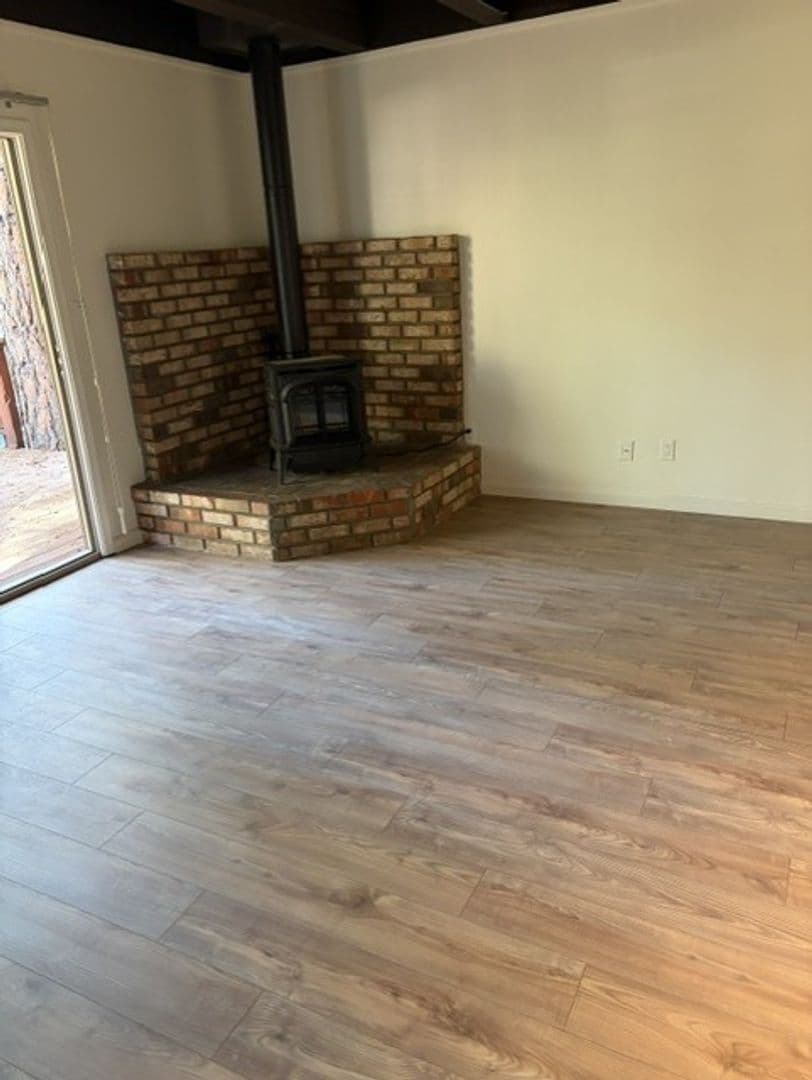 Incline Village House: 949 Harold Dr