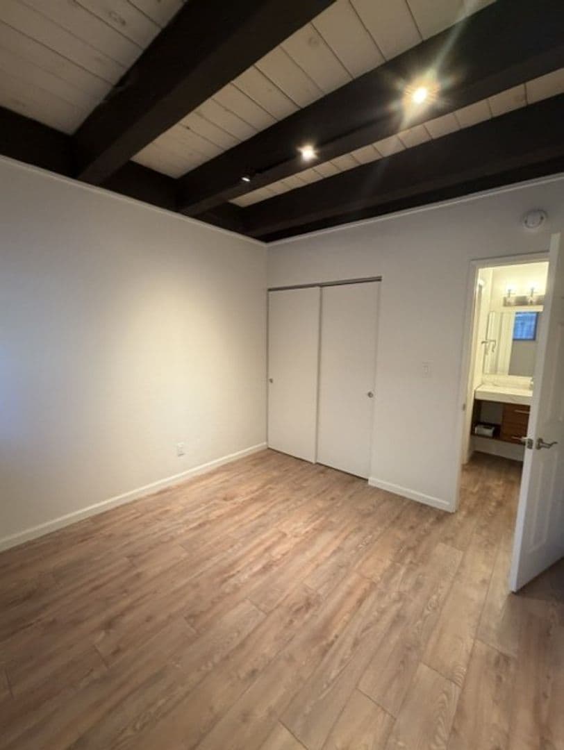 Incline Village House: 949 Harold Dr