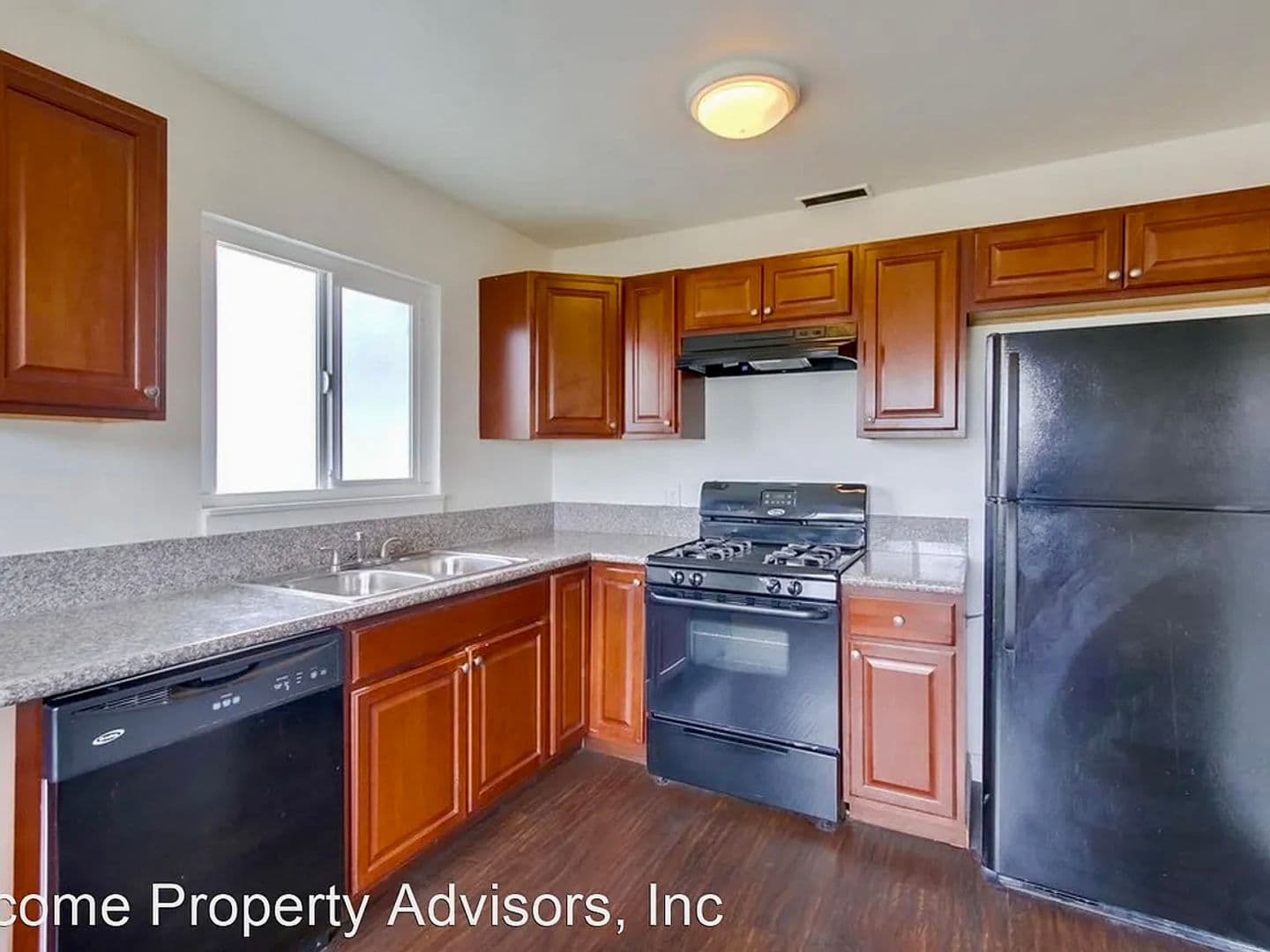 San Diego Apartment: 3827 Wilson Ave, #10