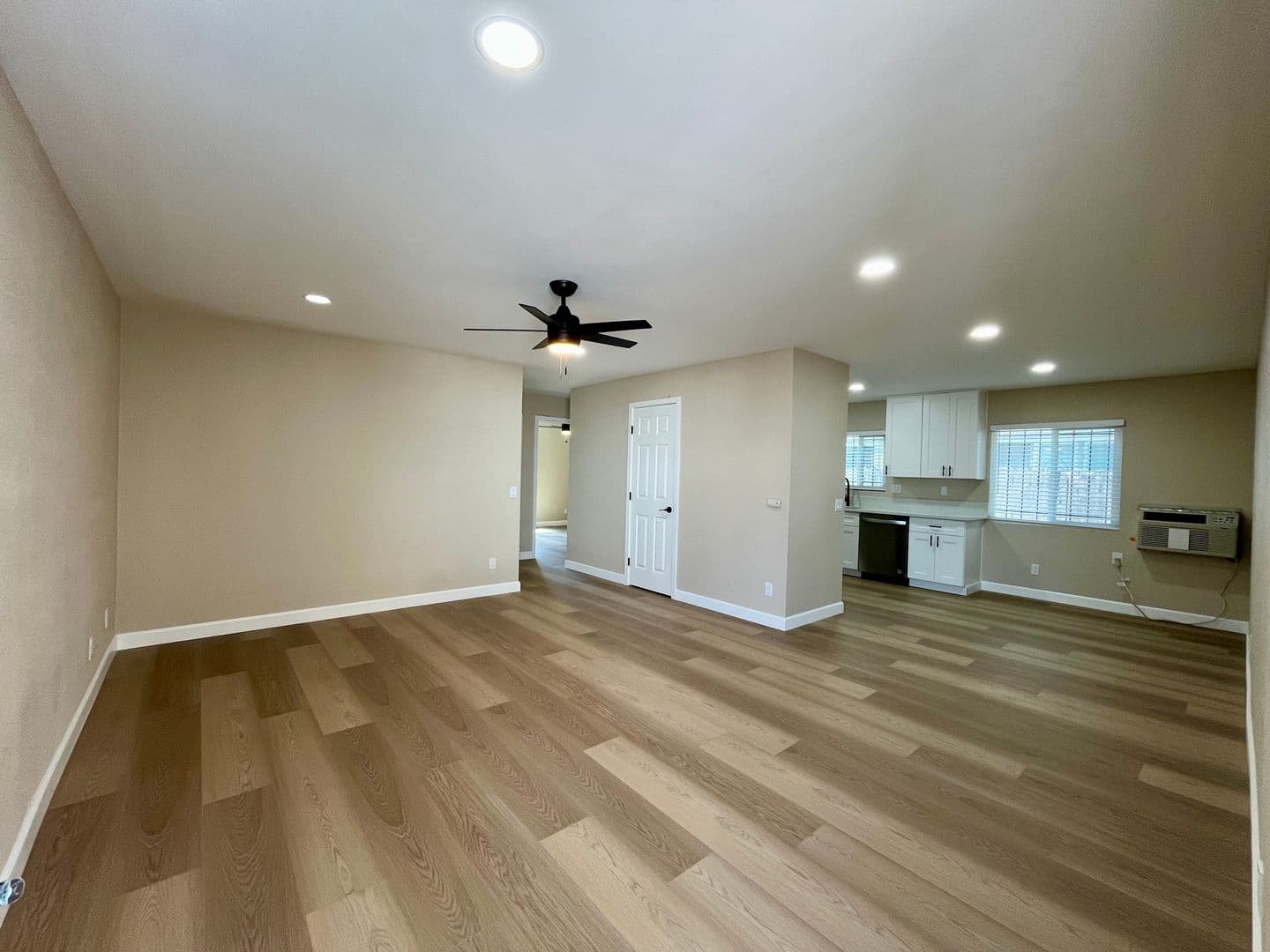 Escondido Apartment: 321 Waverly Place  - 10